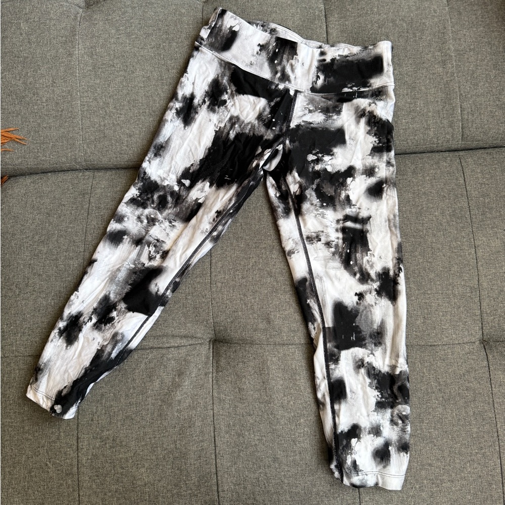 Calvin Klein Black and White Leggings